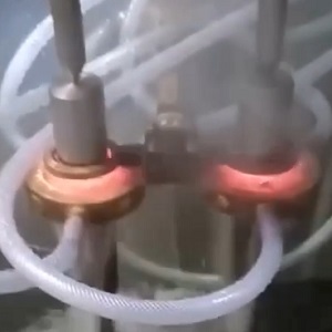 高频双工位双轴淬火设备